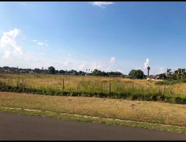 LAND FOR SALE IN MINNEBRONNE